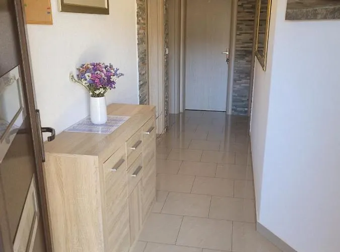 Komfortable In * Vodice